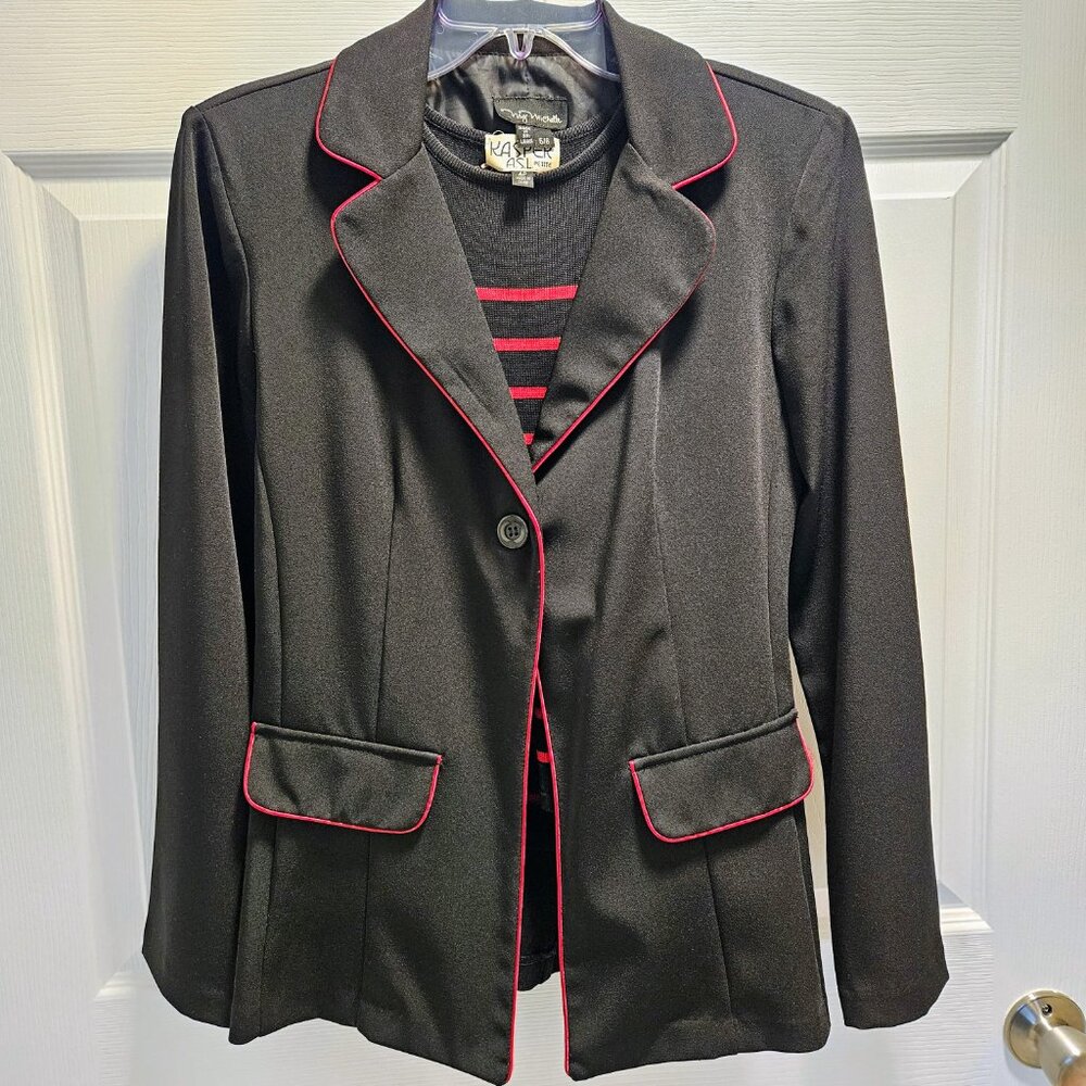 Feminine Tailored Blazer with Camisole